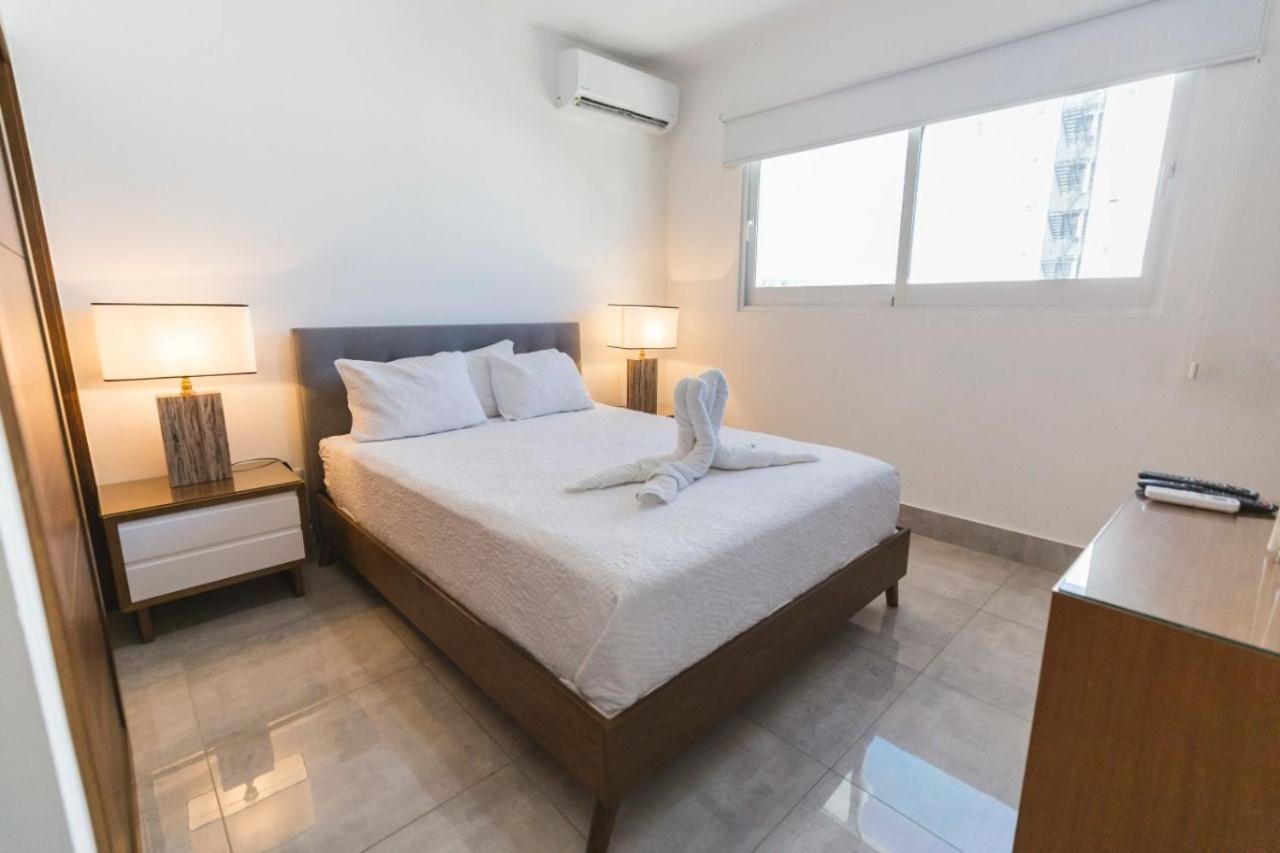 Soha Suites I ซานติอาโก เด ลอสกาบาเญโรส ภายนอก รูปภาพ