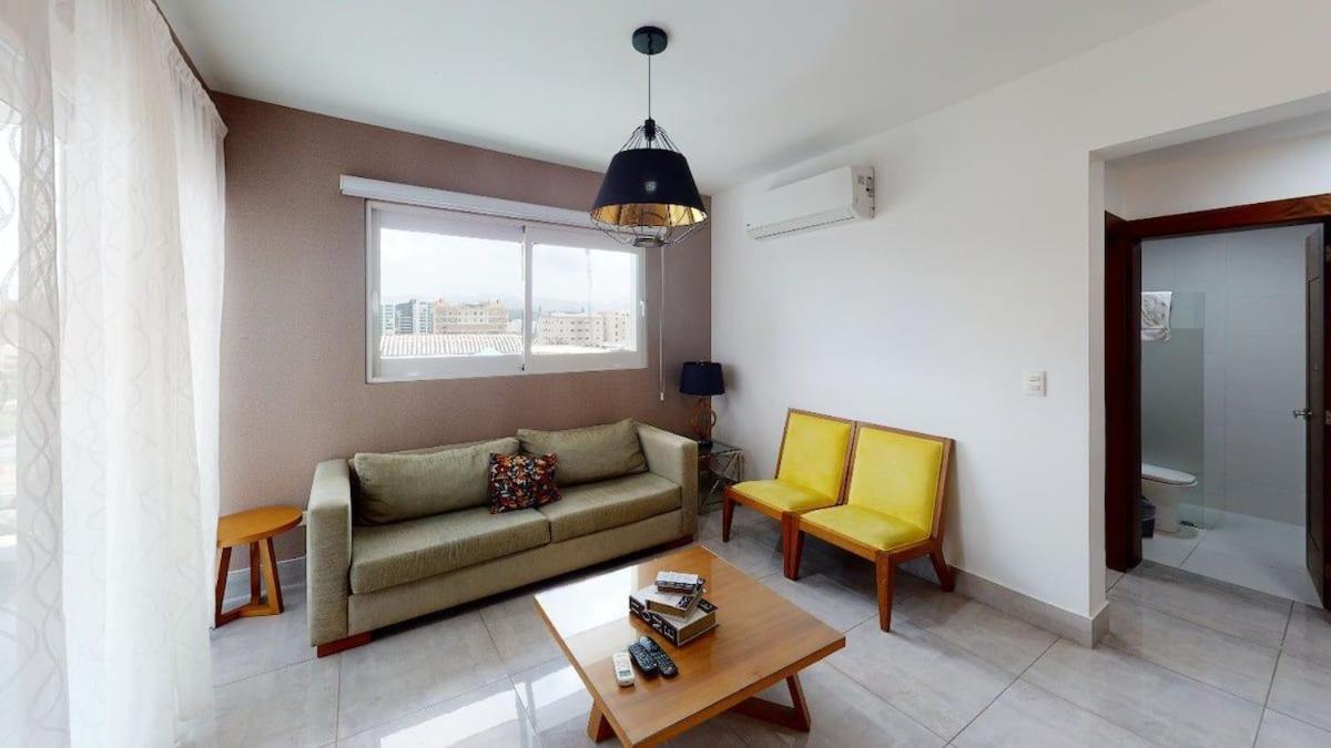 Soha Suites I ซานติอาโก เด ลอสกาบาเญโรส ภายนอก รูปภาพ